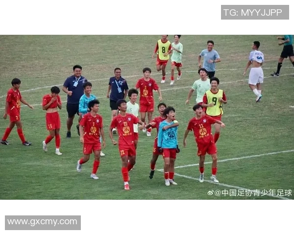 足球球星摇篮:培养未来足球巨星的摇篮与成长沃土 足球球星摇篮:培养未来足球巨星的摇篮与成长沃土