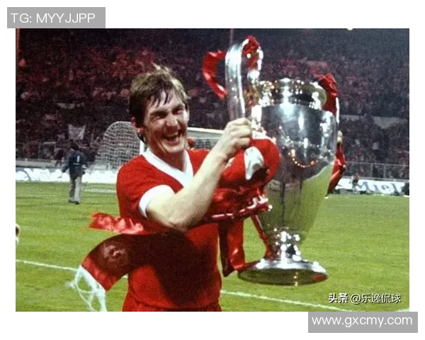 历年退役足球球星的荣耀与传奇：从巅峰到告别绿茵场的精彩瞬间