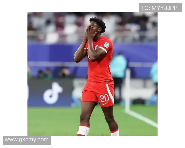 足球场上的爆发时刻：盘点那些令人震惊的球星怒火瞬间